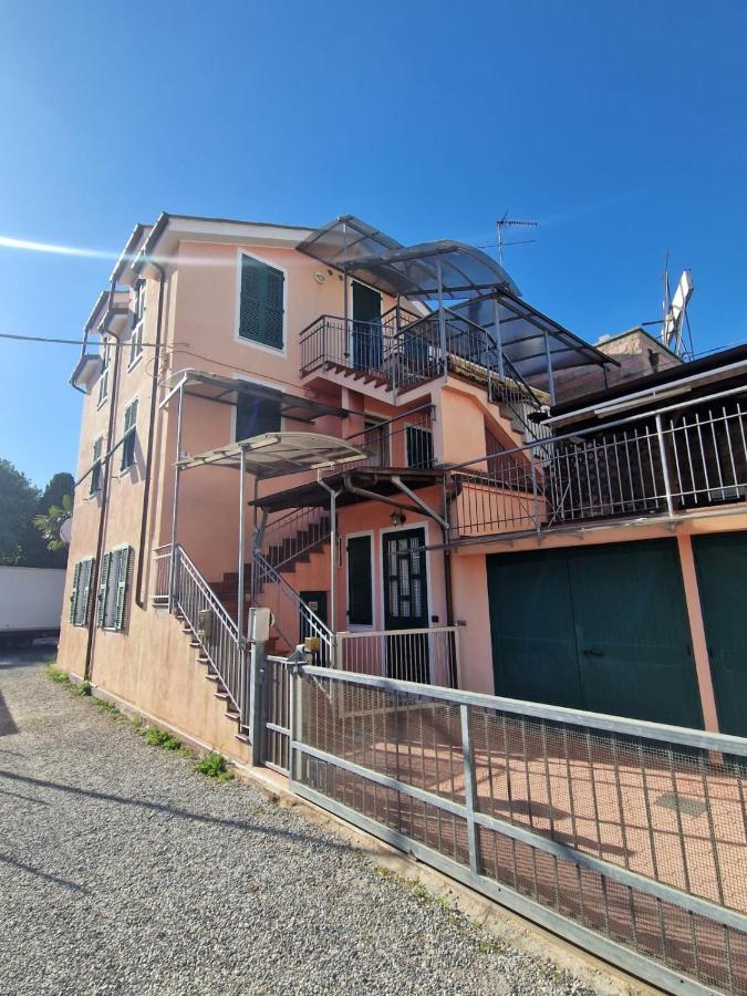 Palm House Apartman Albenga Kültér fotó