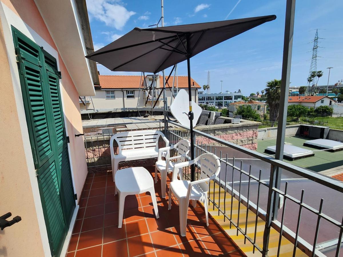 Palm House Apartman Albenga Kültér fotó