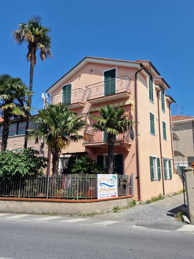 Palm House Apartman Albenga Kültér fotó